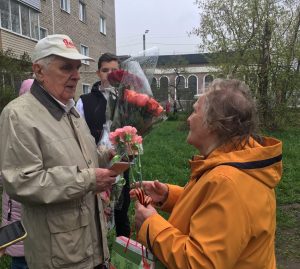 Поздравление Иванова Н.А..,ветерана ВОВ, преподавателя колледжа с Днем Победы